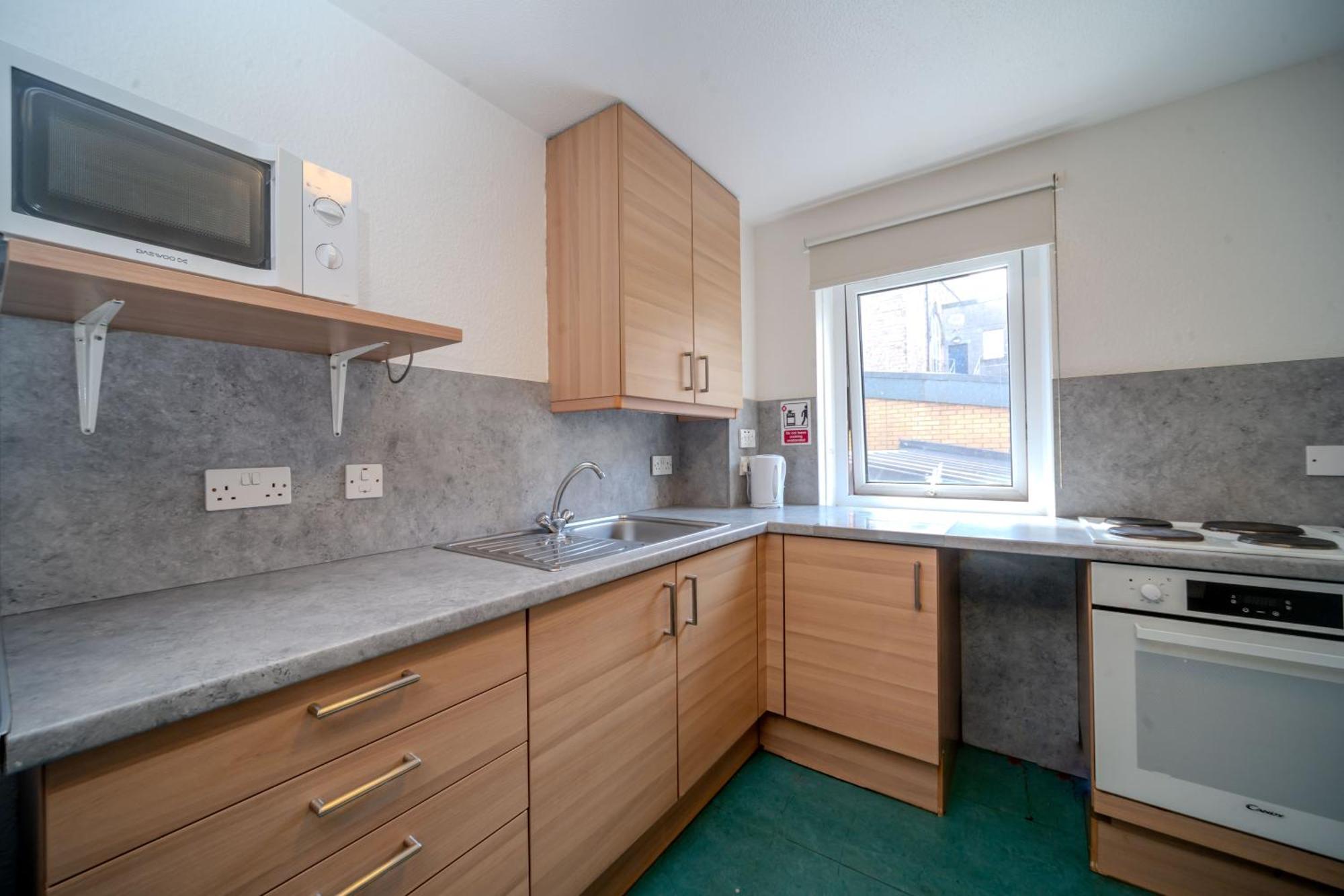 Joivy Budget 4,5 And 6 Bed Private Flats, In Historic Old Town (Adults Only) エディンバラ エクステリア 写真